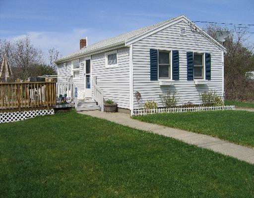 44 Avenue A St, Wareham, MA 02571 photo 1
