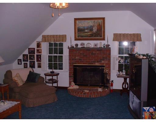 262 Central St, Rowley, MA 01969 photo 2