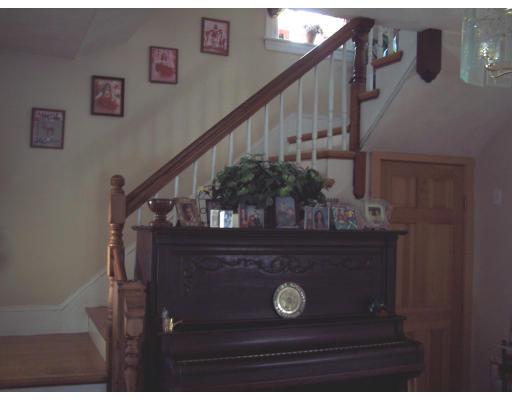 19 Dean St, Everett, MA 02149 photo 6