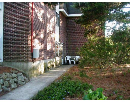 52 Will Dr #80, Canton, MA 02021 photo 2