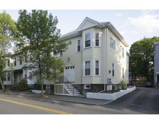 218 Freeman St #3, Brookline, MA 02446 photo 1