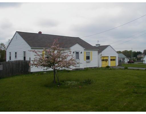 448 Main, Acushnet, MA 02743 photo 2