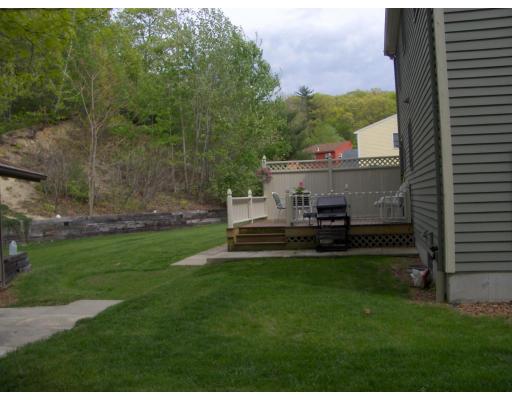 8 Burke Ln, Sutton, MA 01590 photo 6