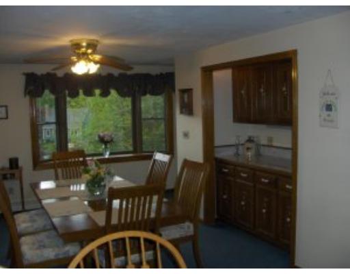 8 Burke Ln, Sutton, MA 01590 photo 5