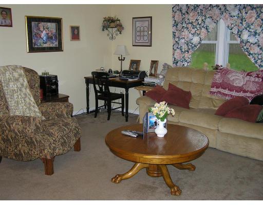 5300 N Main St #4, Fall River, MA 02720 photo 3