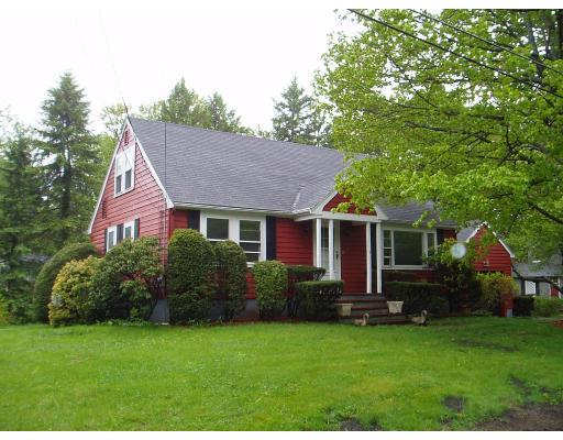 9 Henzie St, Reading, MA 01867 photo 1