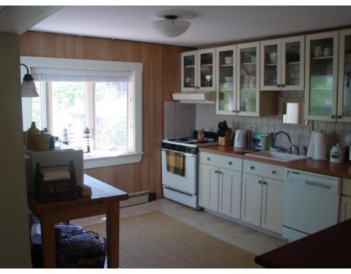 3 Pecan St, Buzzards Bay, MA 02532 photo 2