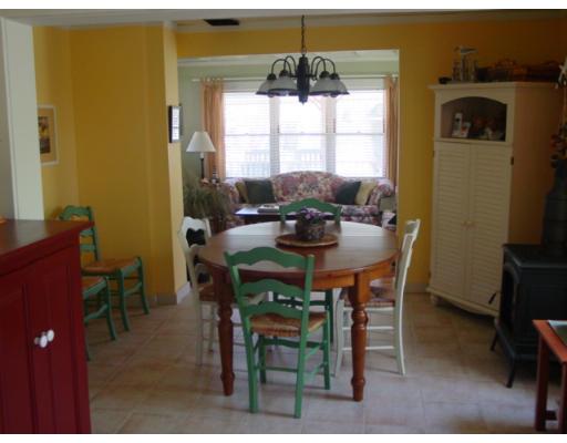 3 Pecan St, Buzzards Bay, MA 02532 photo 3