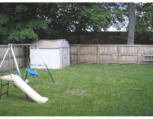 19 Nelson St, West Springfield, MA 01089 photo 10