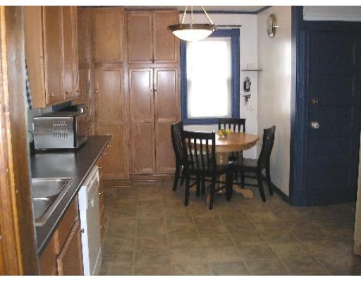 19 Nelson St, West Springfield, MA 01089 photo 6