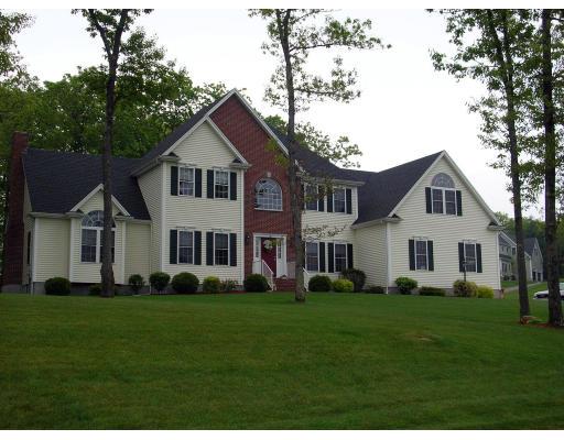116 Fall Ln, Franklin, MA 02038 photo 14