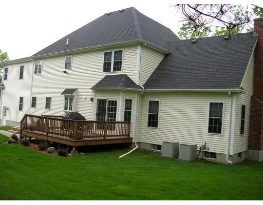 116 Fall Ln, Franklin, MA 02038 photo 11