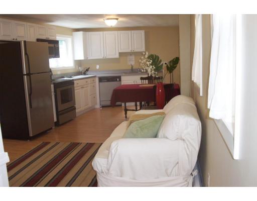 31 Chestnut St #4, Gloucester, MA 01930 photo 2
