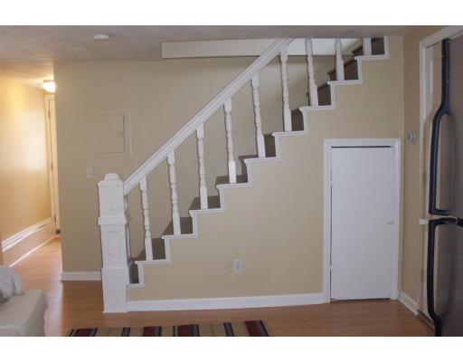 31 Chestnut St #4, Gloucester, MA 01930 photo 4
