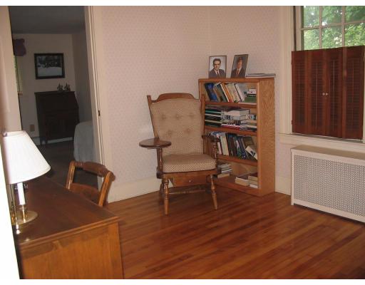8 Rollinson Rd, Worcester, MA 01606 photo 6