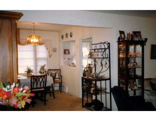 580 Chandler St, Worcester, MA 01602 photo 5
