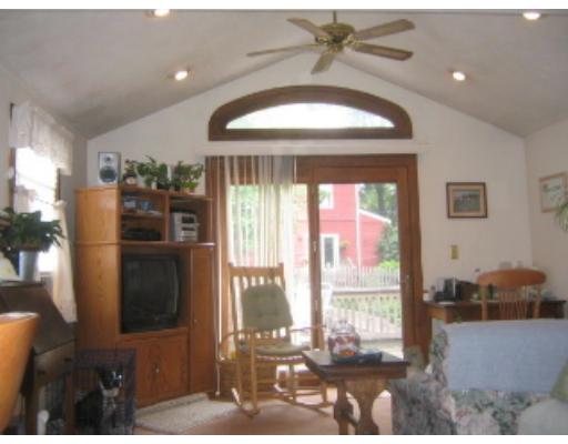 15 Madison Ave, Beverly, MA 01915 photo 3