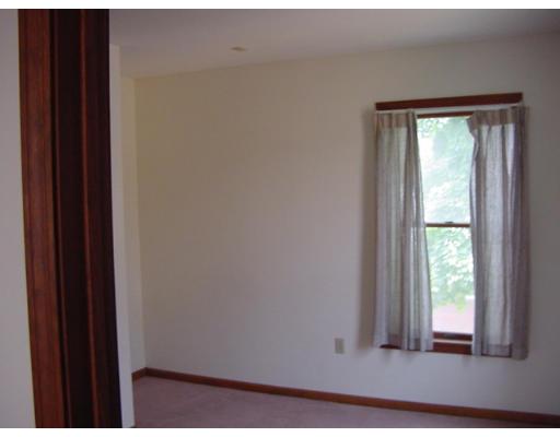 21 Mt Tom Ave #21, Easthampton, MA 01027 photo 7