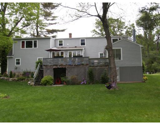 82 Centre St, Danvers, MA 01923 photo 2