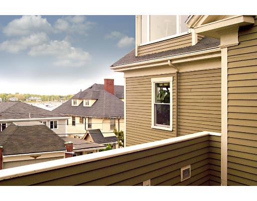 128 Front St, Marblehead, MA 01945 photo 3