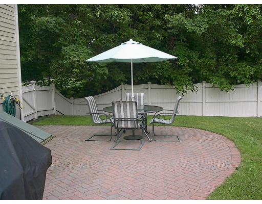 115 Howard St, Reading, MA 01867 photo 4