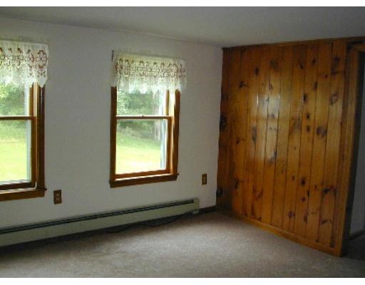 126 High St, Upton, MA 01568 photo 6