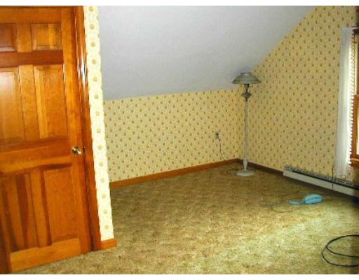 126 High St, Upton, MA 01568 photo 7