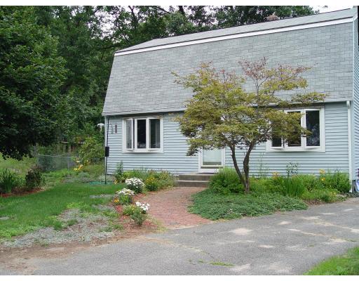 79 Baird Trce, Springfield, MA 01118 photo 1