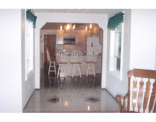 1 Hickory Ln, Danvers, MA 01923 photo 8