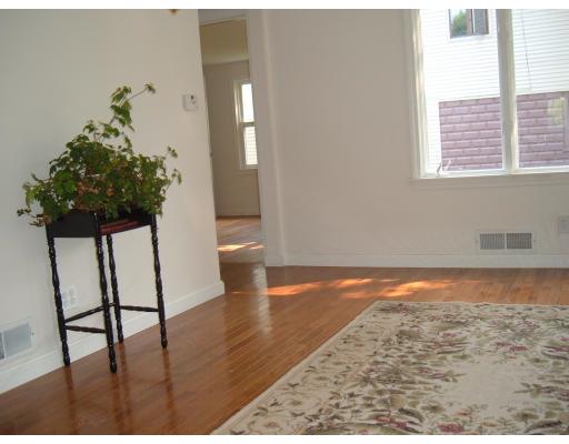 55 Cherry St, Gloucester, MA 01930 photo 5