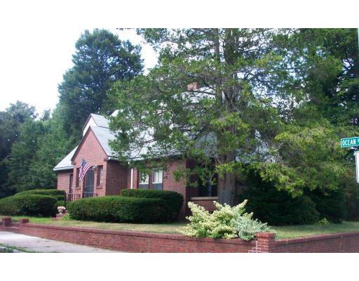 24 Ocean St, Beverly, MA 01915 photo 2
