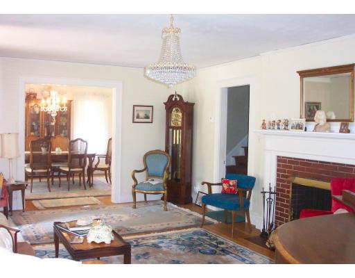 24 Ocean St, Beverly, MA 01915 photo 5