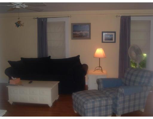 6 Maple Way, Hull, MA 02045 photo 3