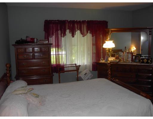 38 Brouillard Dr, Chicopee, MA 01013 photo 4
