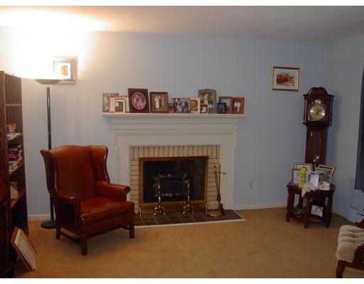 38 Brouillard Dr, Chicopee, MA 01013 photo 2