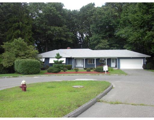 38 Brouillard Dr, Chicopee, MA 01013 photo 5