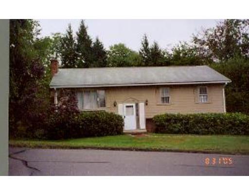 64 Apthorp St, Worcester, MA 01606 photo 2