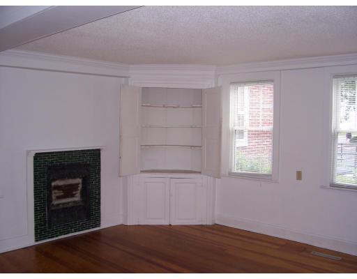 994 Chicopee St, Chicopee, MA 01013 photo 8