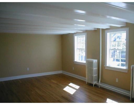 158 E Main St #2, Gloucester, MA 01930 photo 5