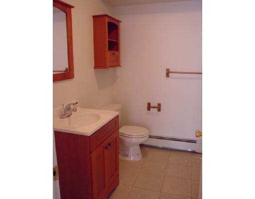 28 Reuben St #7, Fall River, MA 02723 photo 4