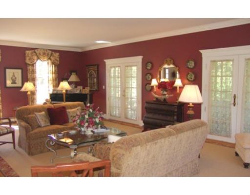 128 Popes Ln, Hingham, MA 02043 photo 2