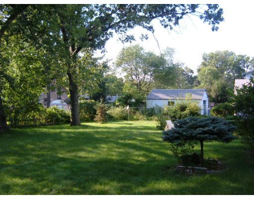 1602 Bay St, Springfield, MA 01109 photo 3