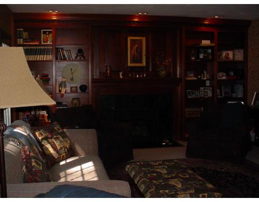 16 Windsor Rd, Walpole, MA 02032 photo 4