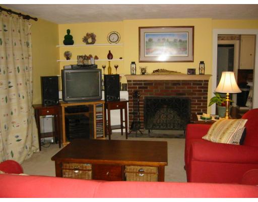 109 Prospect St, Acton, MA 01720 photo 4