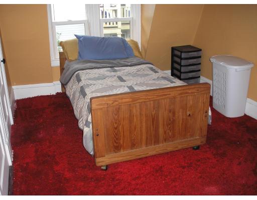 44 Johnson St, Springfield, MA 01108 photo 6
