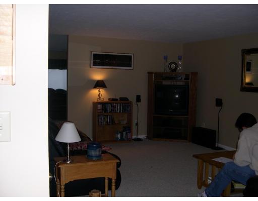 56 East Blf #56, Ashland, MA 01721 photo 2