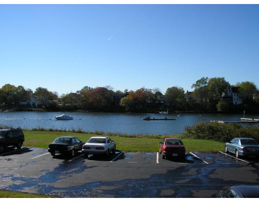 4 Mcdewell Ave #9, Danvers, MA 01923 photo 6