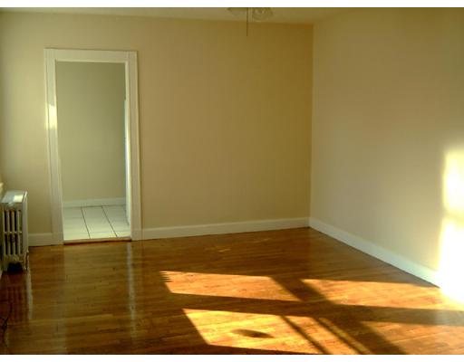 8 Walnut St #32, Everett, MA 02149 photo 2