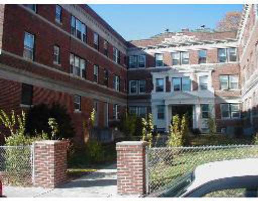 8 Walnut St #32, Everett, MA 02149 photo 1