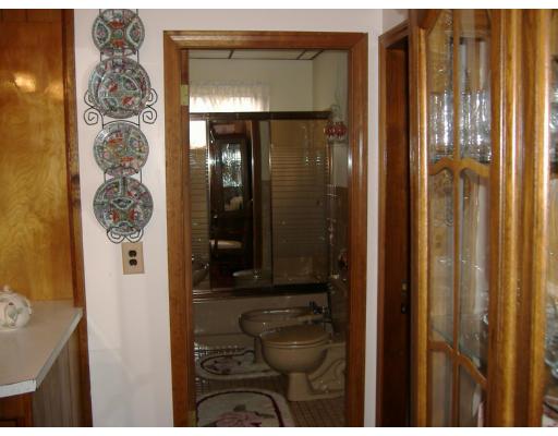 371 Brayton Ave, Fall River, MA 02721 photo 3